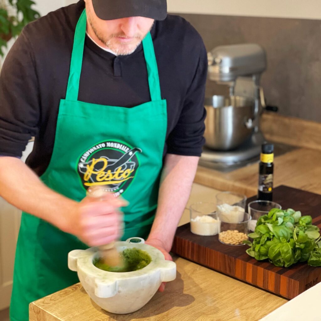 Michael Hawkins competing at the World Pesto Championships